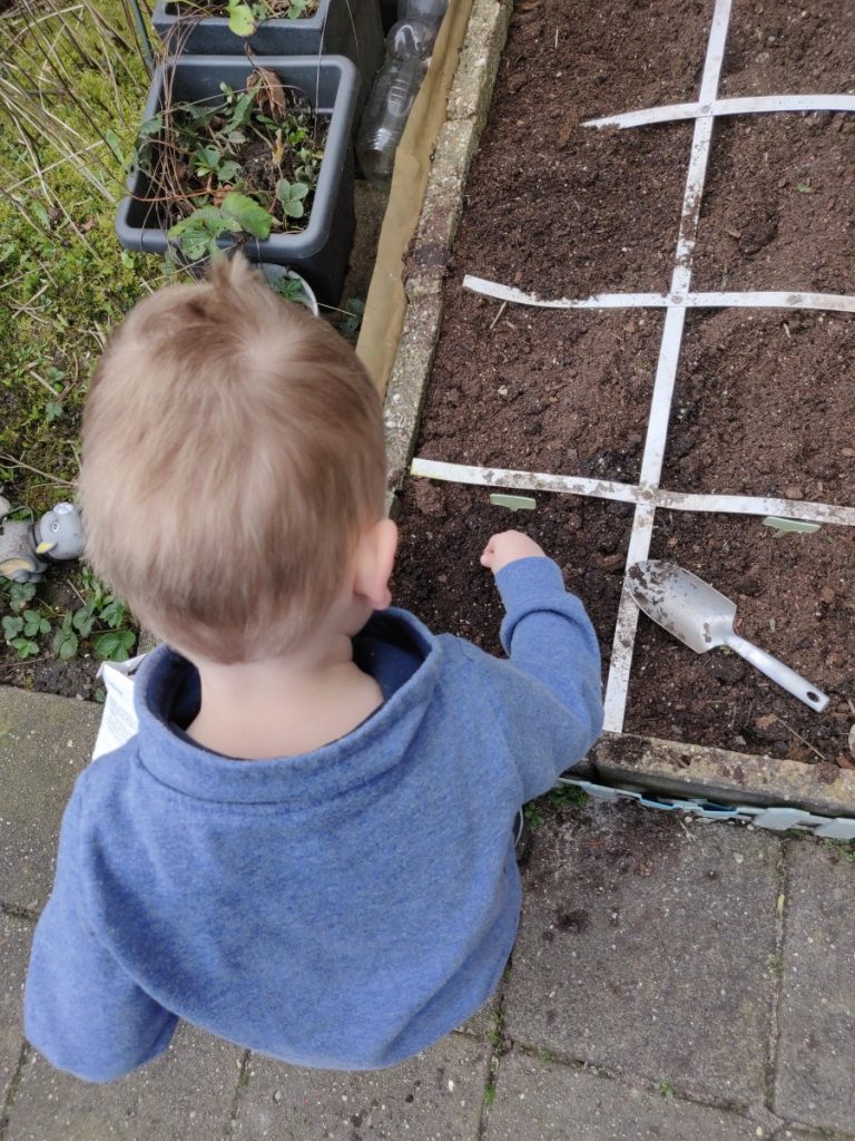 moestuinieren start moestuinseizoen met kinderen